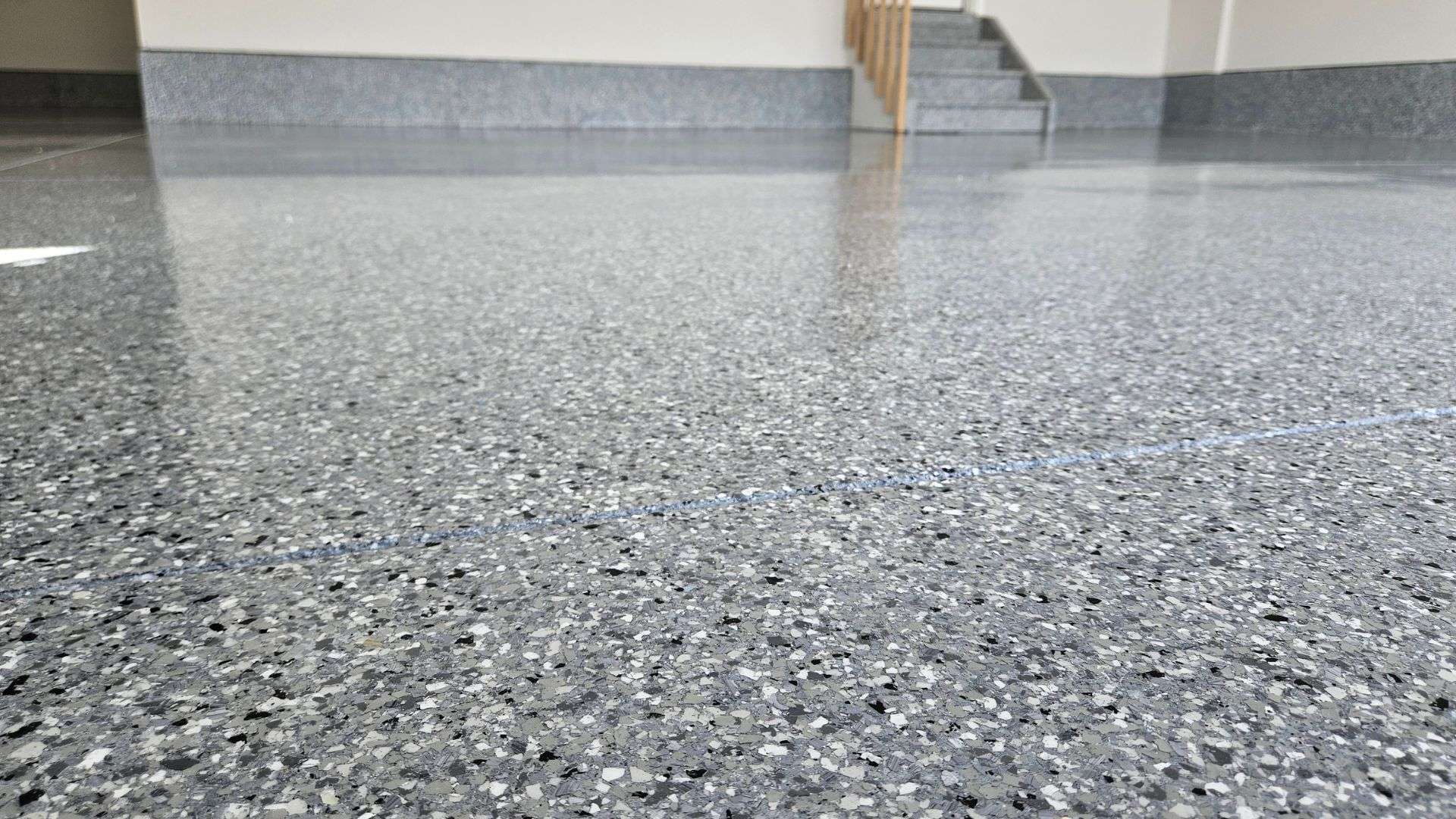 Garage Floor Coating - EvrStep - Cover (1)