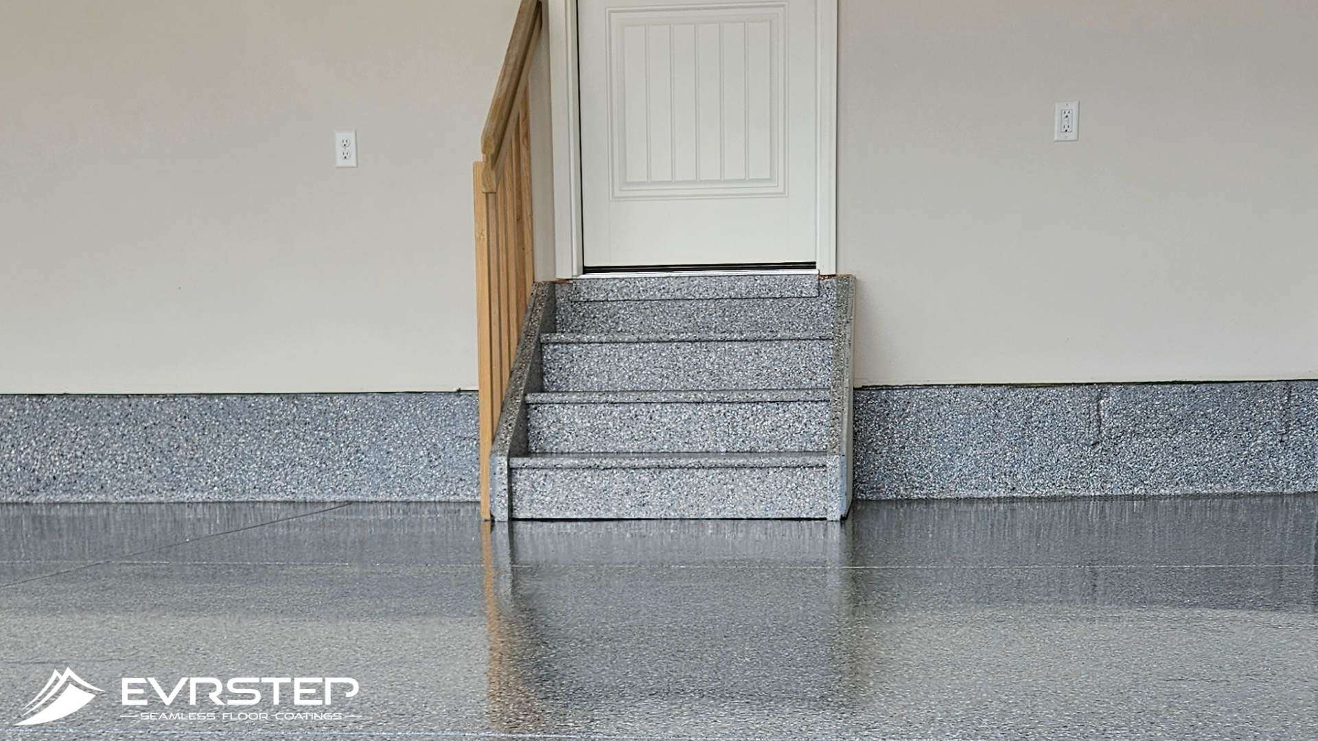 Lone Tree Colorado Polyaspartic Garage Floor Coatings | By Evrstep Seamless Coating