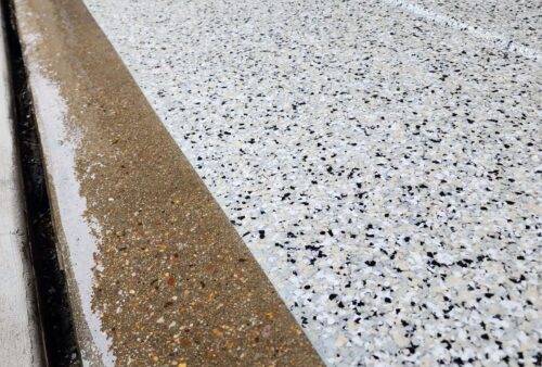 New garage floors with epoxy coating transform concrete into a durable masterpiece, but achieving maximum benefits requires essential steps.