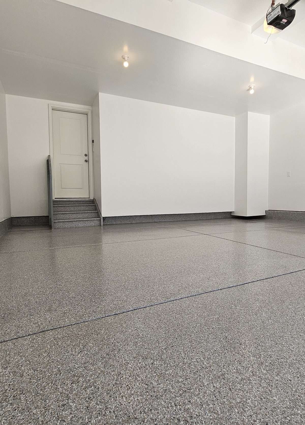 Completed flake garage floor before move-in