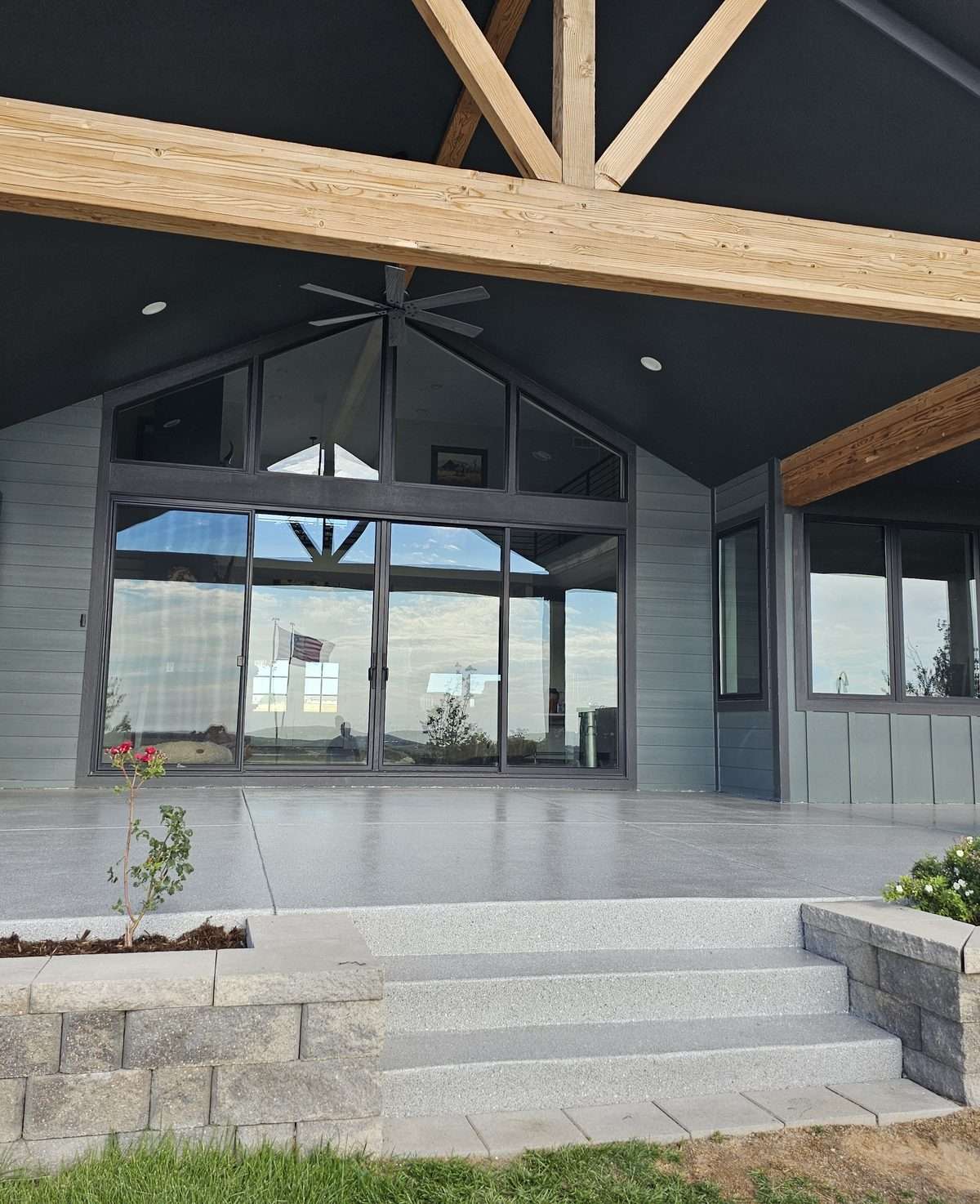 What affects the cost of an exterior epoxy system