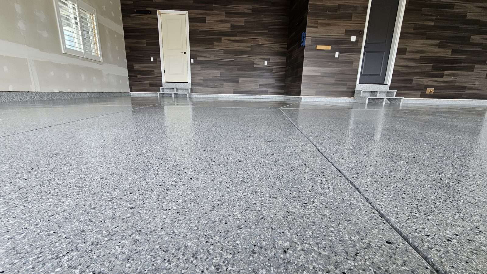 Garage Floor Coating - EvrStep