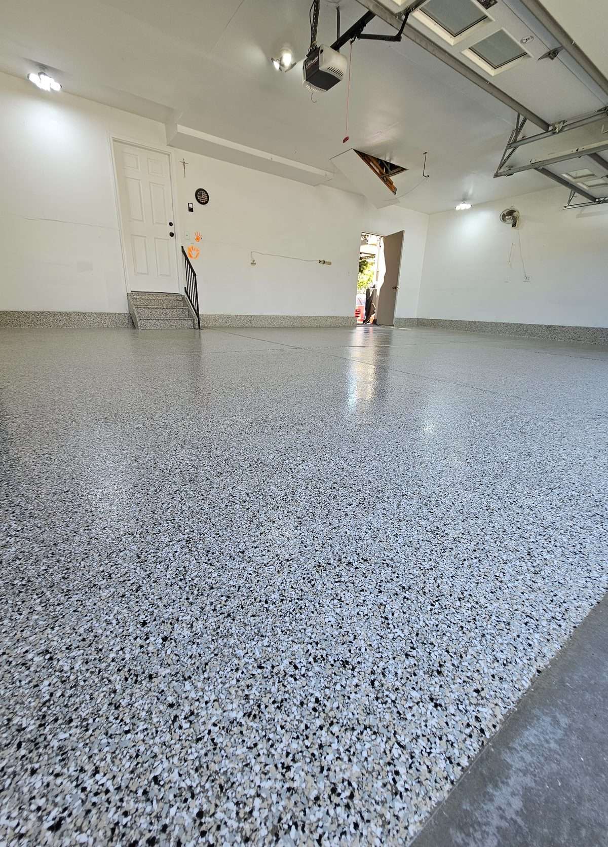 Ensure Long-Last Epoxy Garage Floors with EvrStep | EvrStep Seamless Coatings
